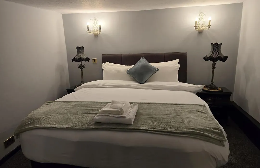 The New Inn-1